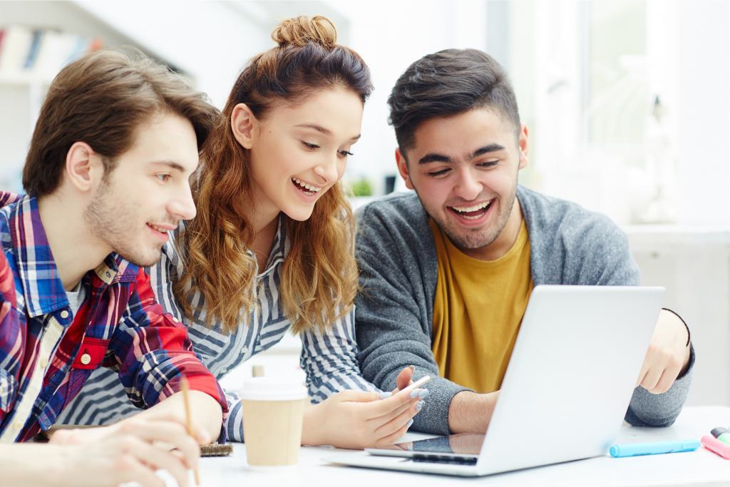 Kenapa Bahasa Inggris Masih Jadi Kebutuhan Penting di Dunia Kerja Modern