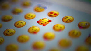 Bahasa Simbol dalam Kehidupan Sehari-hari: Dari Emoji hingga Tanda Jalan
