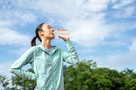 Manfaat Minum Air Putih